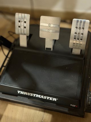 Simulador Thrustmaster T-GT II