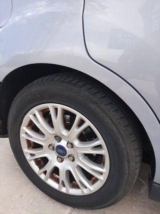 Ford Grand C-MAX 2012