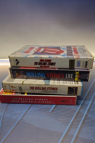 4 VHS THE ROLLING STONES