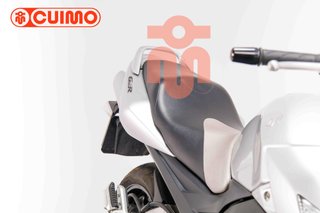 SUZUKI GSR 600