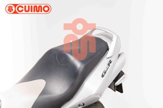 SUZUKI GSR 600