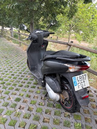 Honda Dylan 125 Scooter Negra/Gris