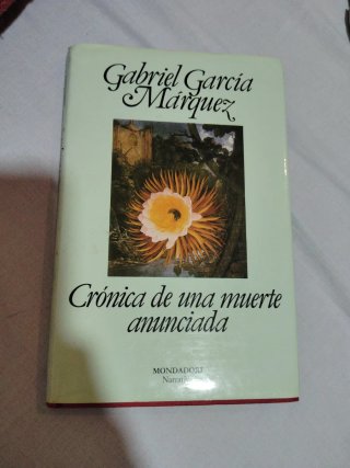 Cronica de una muerte anunciada / Chronicle of ...