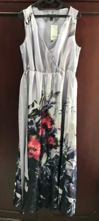 Vestido largo floral invitada MANGO