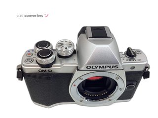 camara digital evil olympus om-d e-m10 mark ii