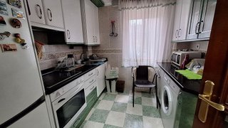 Piso en venta en Plaza España - Villa Pilar - Reyes Católicos - Vadillos en Burgos
