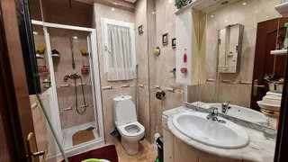 Piso en venta en Plaza España - Villa Pilar - Reyes Católicos - Vadillos en Burgos