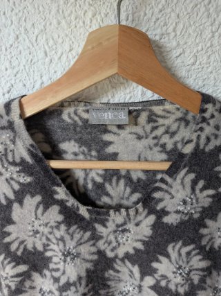 Top de punto con margaritas Y2K Venca Talla S