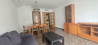 Piso en venta en Parque de la Bombilla-Pla de Rascanya en Llíria