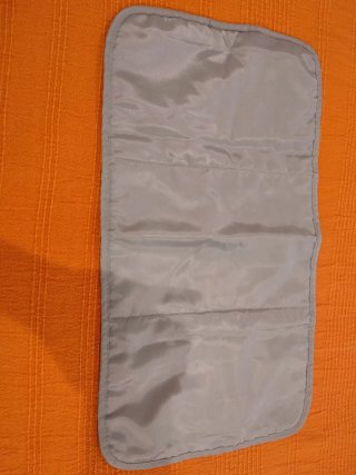 Pack de 2 cambiadores portátiles para bebé y funda
