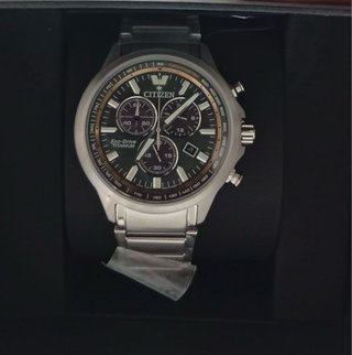 Reloj Citizen Eco-Drive Titanium Cronógrafo