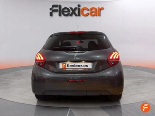 Peugeot 208 5P ALLURE 1.2L PureTech 60KW (82CV)