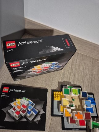 LEGO Architecture 21037 LEGO House