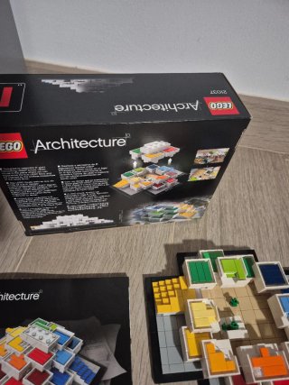LEGO Architecture 21037 LEGO House