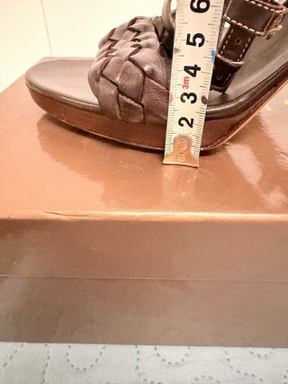 Sandali Gucci Marroni Taglia 39