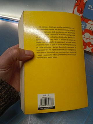 Dos novelas del autor clive cussler, el imperio del agua y amenaza bajo el mar