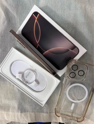 iPhone 14 Pro Gold/Pink