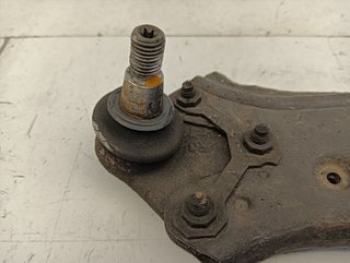 BRAZO SUSPENSION INFERIOR DELANTERO IZQUIERDO SEA