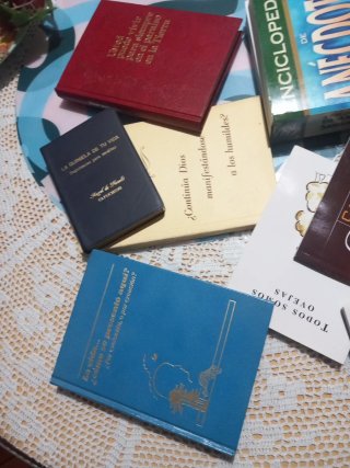 Lote 12 Libros Religiosos