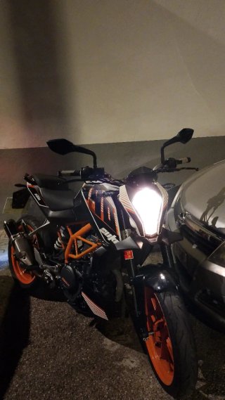 Vendo KTM 390 duke