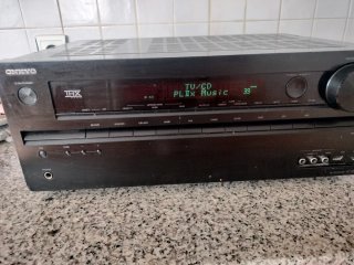 Amplificador Onkyo THX Negro