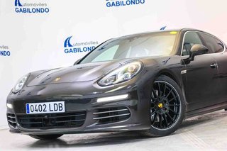 Porsche Panamera 3.0 4S **Techo solar**