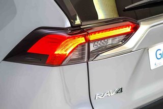 Toyota Rav4 2.5l 220H Advance