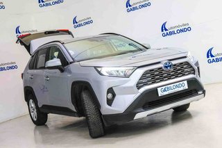 Toyota Rav4 2.5l 220H Advance