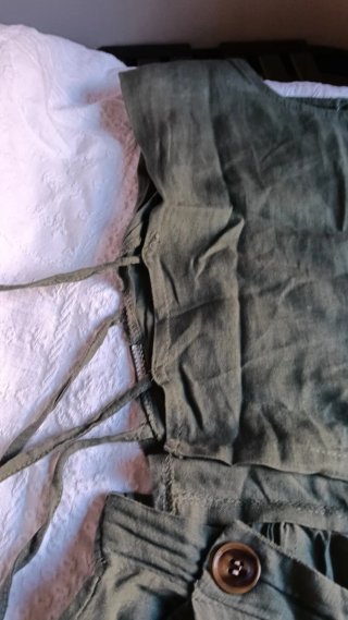 Traje verde oliva