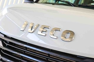 Iveco Daily 2.3 35S 16 Grúa Portacoches