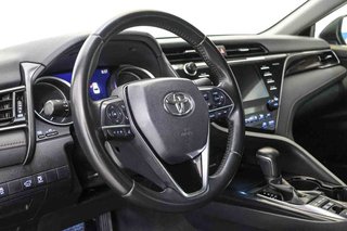 Toyota Camry 2.5 220H Advance