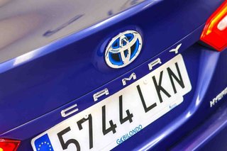 Toyota Camry 2.5 220H Advance