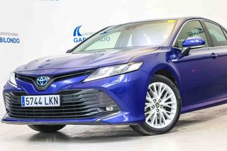 Toyota Camry 2.5 220H Advance