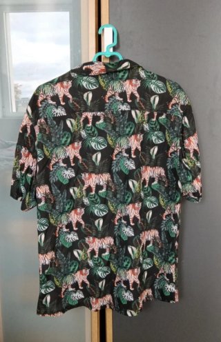 Camisa INSIDE Estampado Tigre Talla L