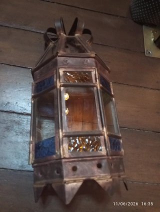 Lanterna vintage marocchina decorativa in metallo