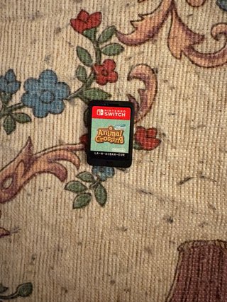 Nintendo Switch V2 + Animal Crossing
