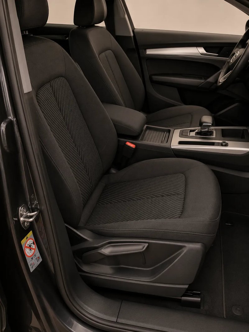 Audi Q5 2021, foto 7