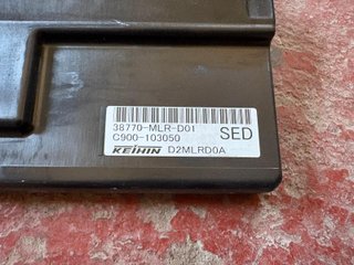 Clausor cerraduras Honda CBR 500 R 2025 2 llaves
