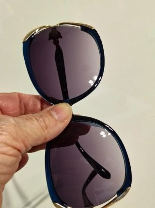 Occhiali da sole oversize blu petrolio e oro