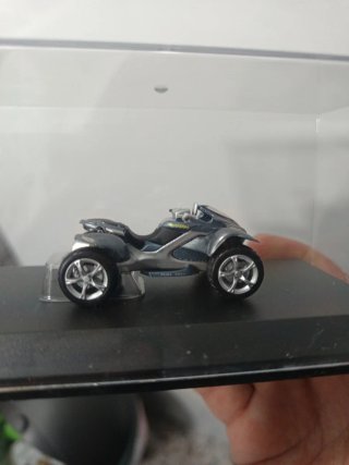Coche Peugeot Quark 1:43