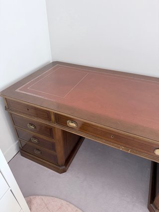 Mesa de despacho inglesa de madera y piel