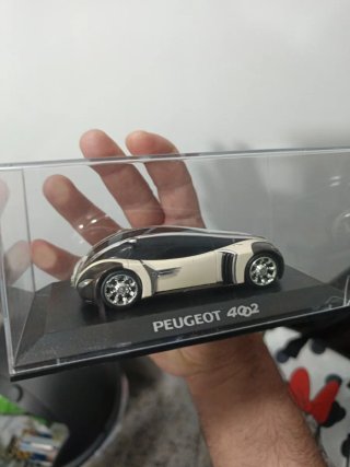Coche Peugeot 402 1:43