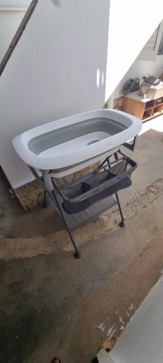 Bañera twistshake para bebé con soporte