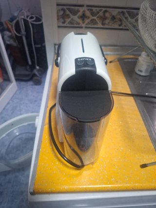 Cafetera Nespresso Krups Blanca