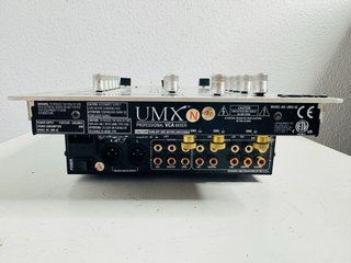 Mesa de mezclas DJ Gemini UMX Special Edition