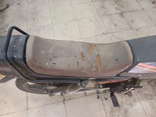 Moto Monza Negra y Roja