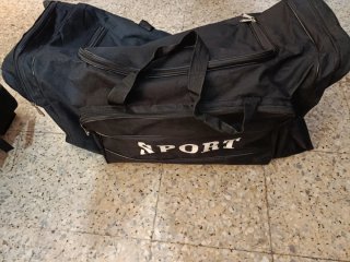 Bolsa de deporte negra
