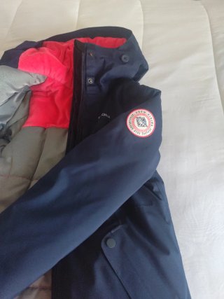 Chaqueta Quechua azul y rosa