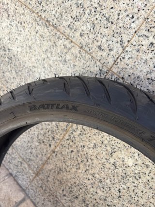Neumático Bridgestone 120/60/17 55W