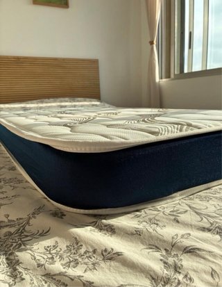 Cuna madera + colchón + sábanas